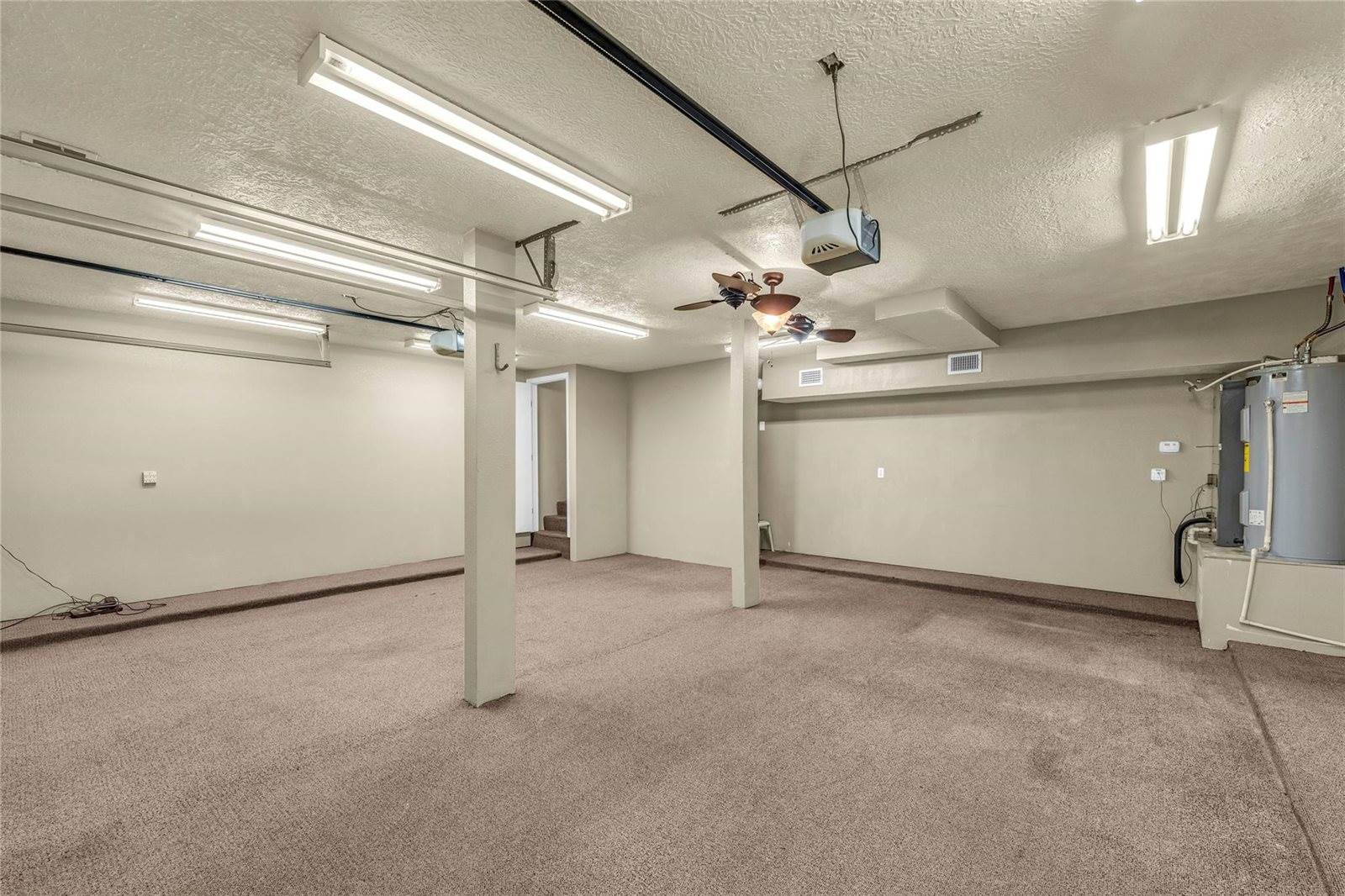2202 Erin Glen Court, Deer Park, TX 77536
