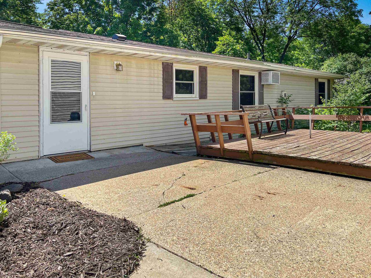 1499 Hemlock Drive, Reedsburg, WI 53959