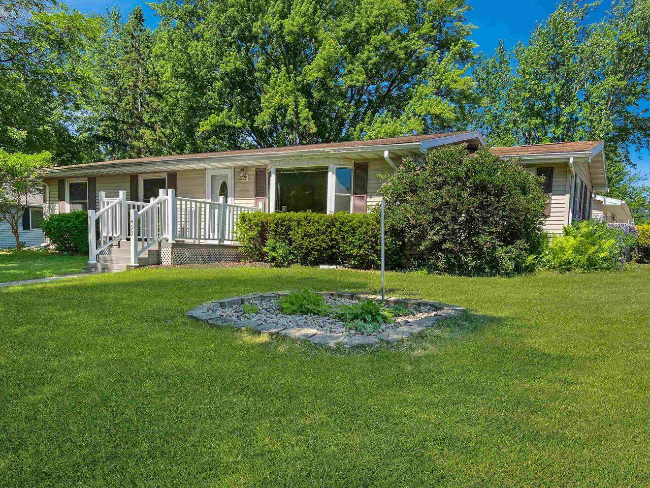 1499 Hemlock Drive, Reedsburg, WI 53959