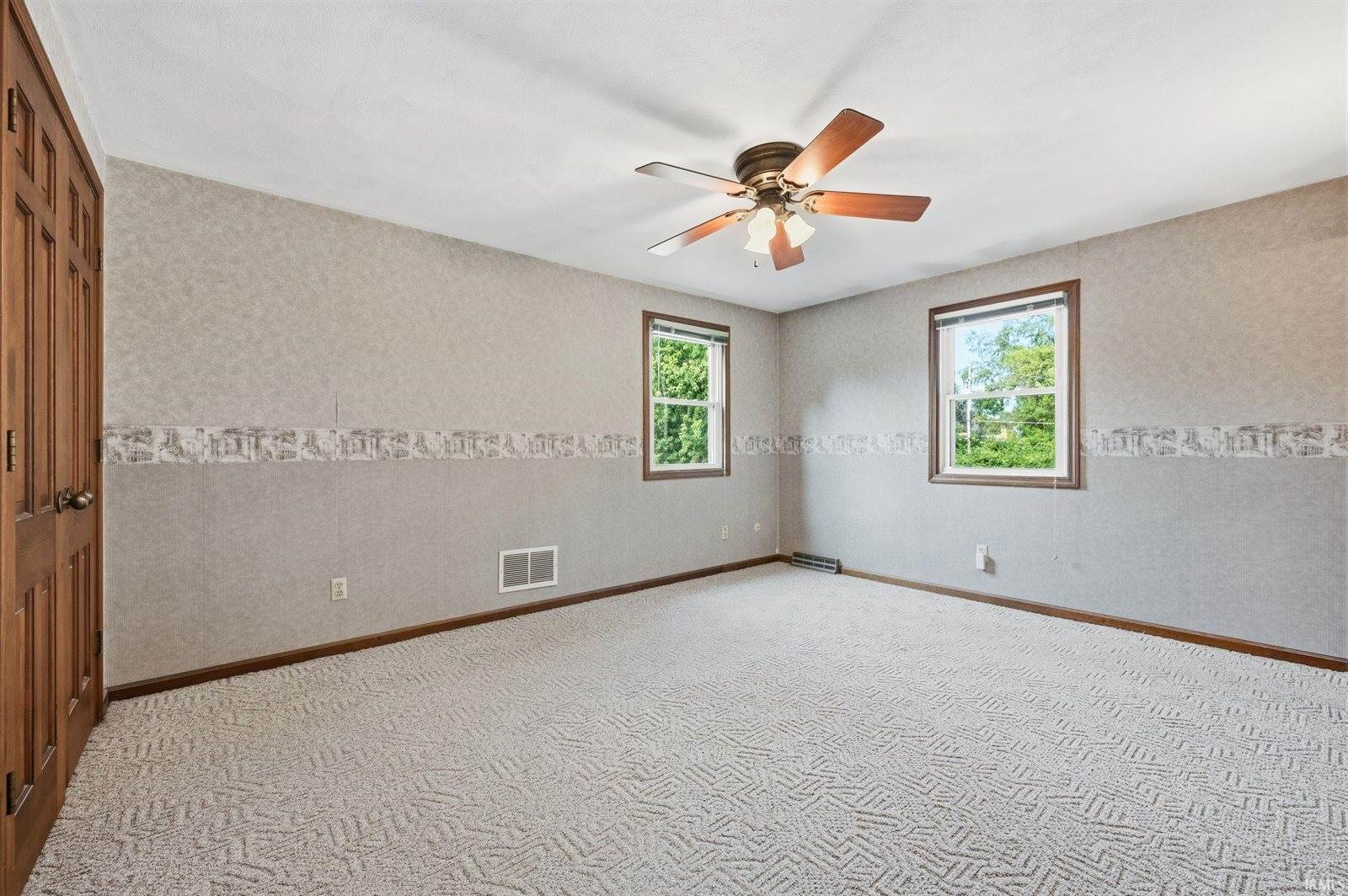 1829 Edward Lane, Anderson, IN 46012