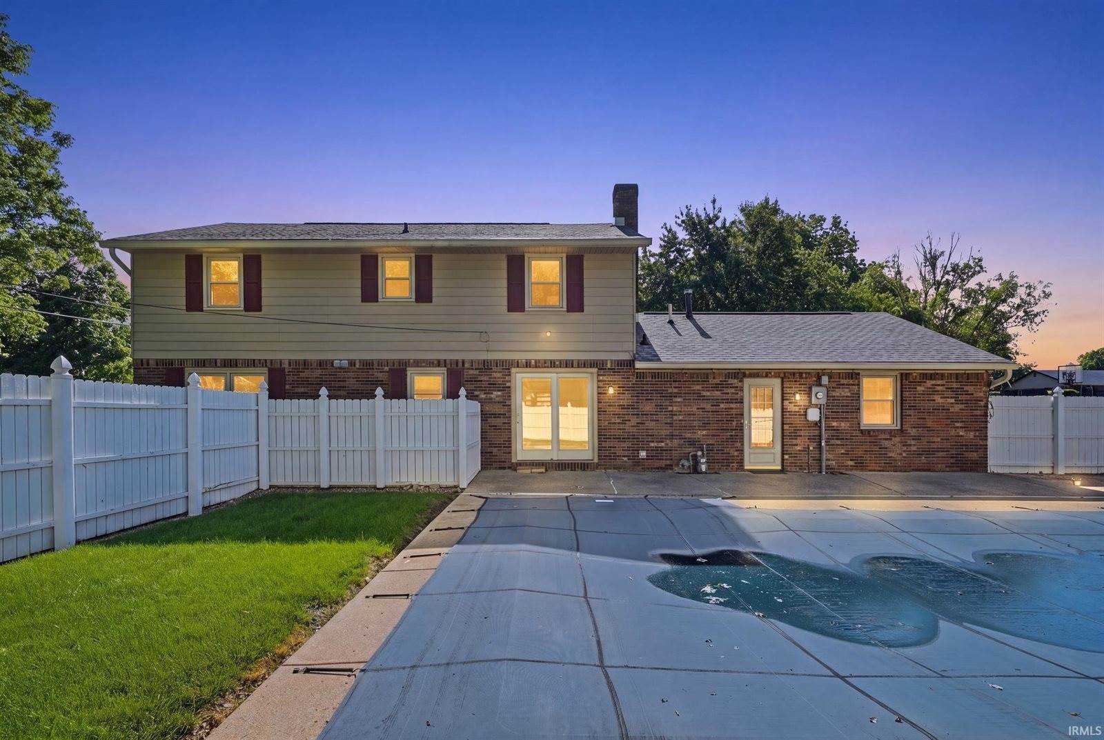 1829 Edward Lane, Anderson, IN 46012