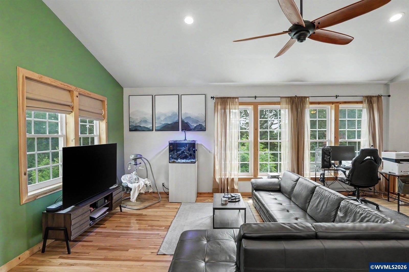 1405 Laurel Heights Dr, Albany, OR 97321