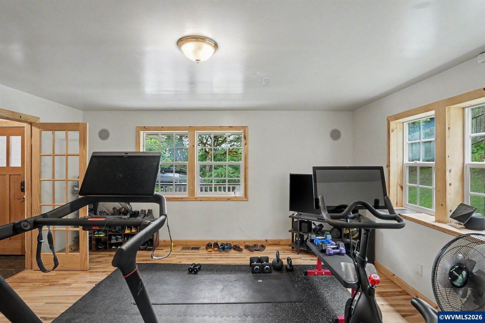 1405 Laurel Heights Dr, Albany, OR 97321