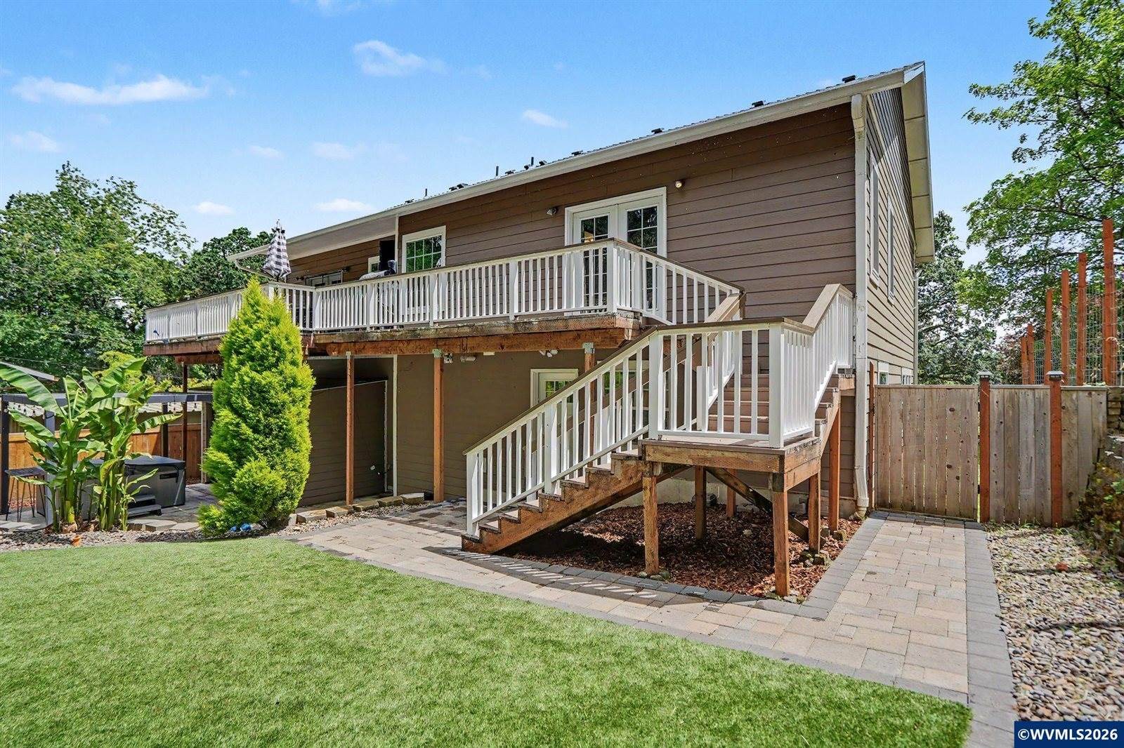 1405 Laurel Heights Dr, Albany, OR 97321