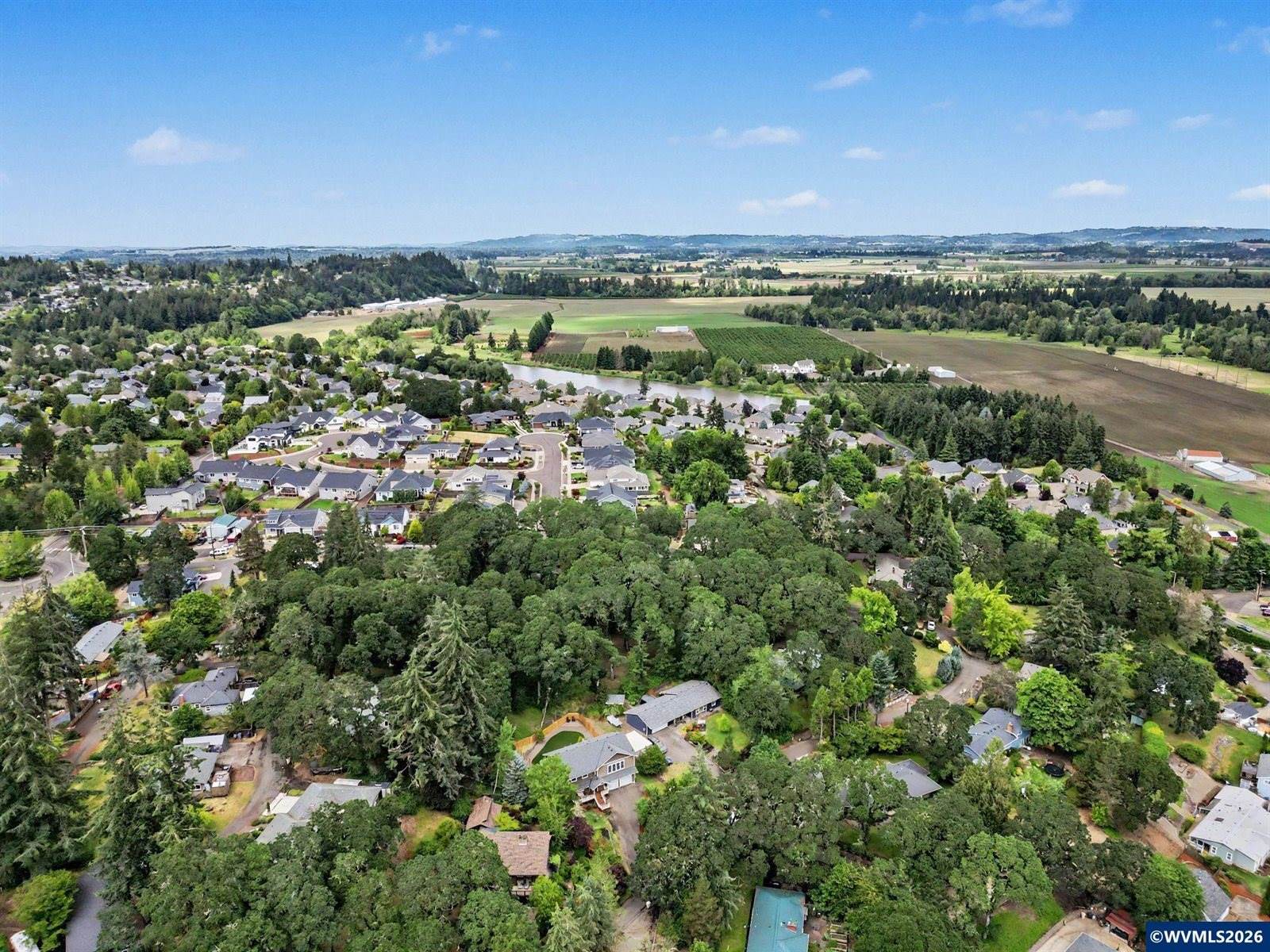 1405 Laurel Heights Dr, Albany, OR 97321
