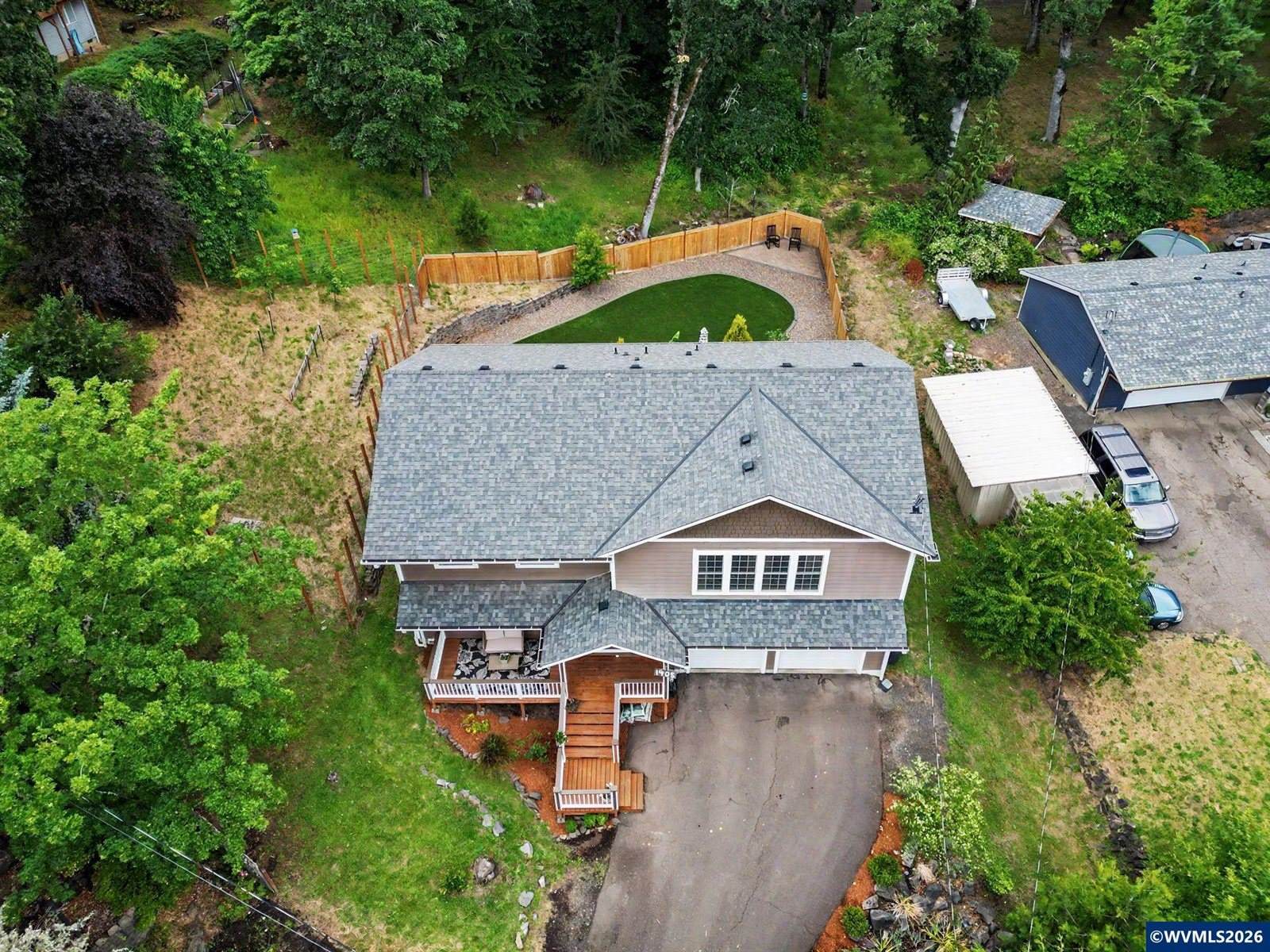 1405 Laurel Heights Dr, Albany, OR 97321