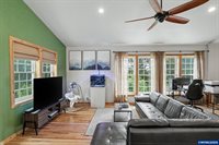 1405 Laurel Heights Dr, Albany, OR 97321