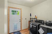 1405 Laurel Heights Dr, Albany, OR 97321