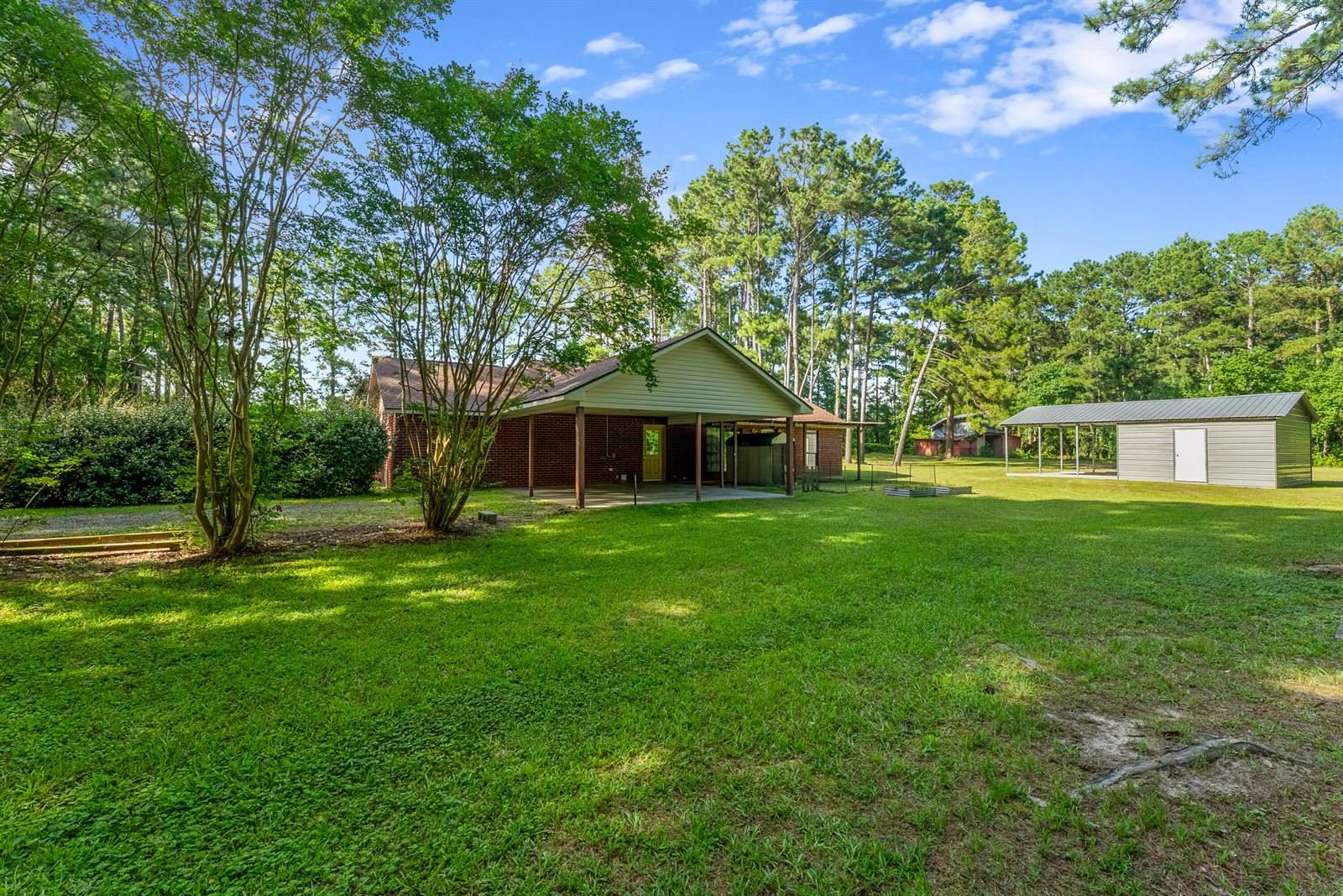 149 Methodist Landing, Leesville, LA 71446