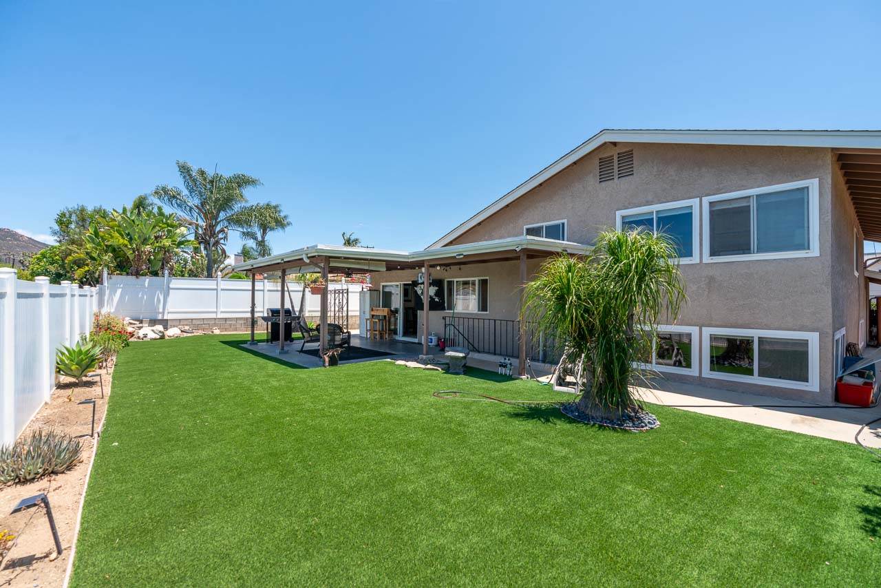 6248 Spruce Lake Ave, San Diego, CA 92119