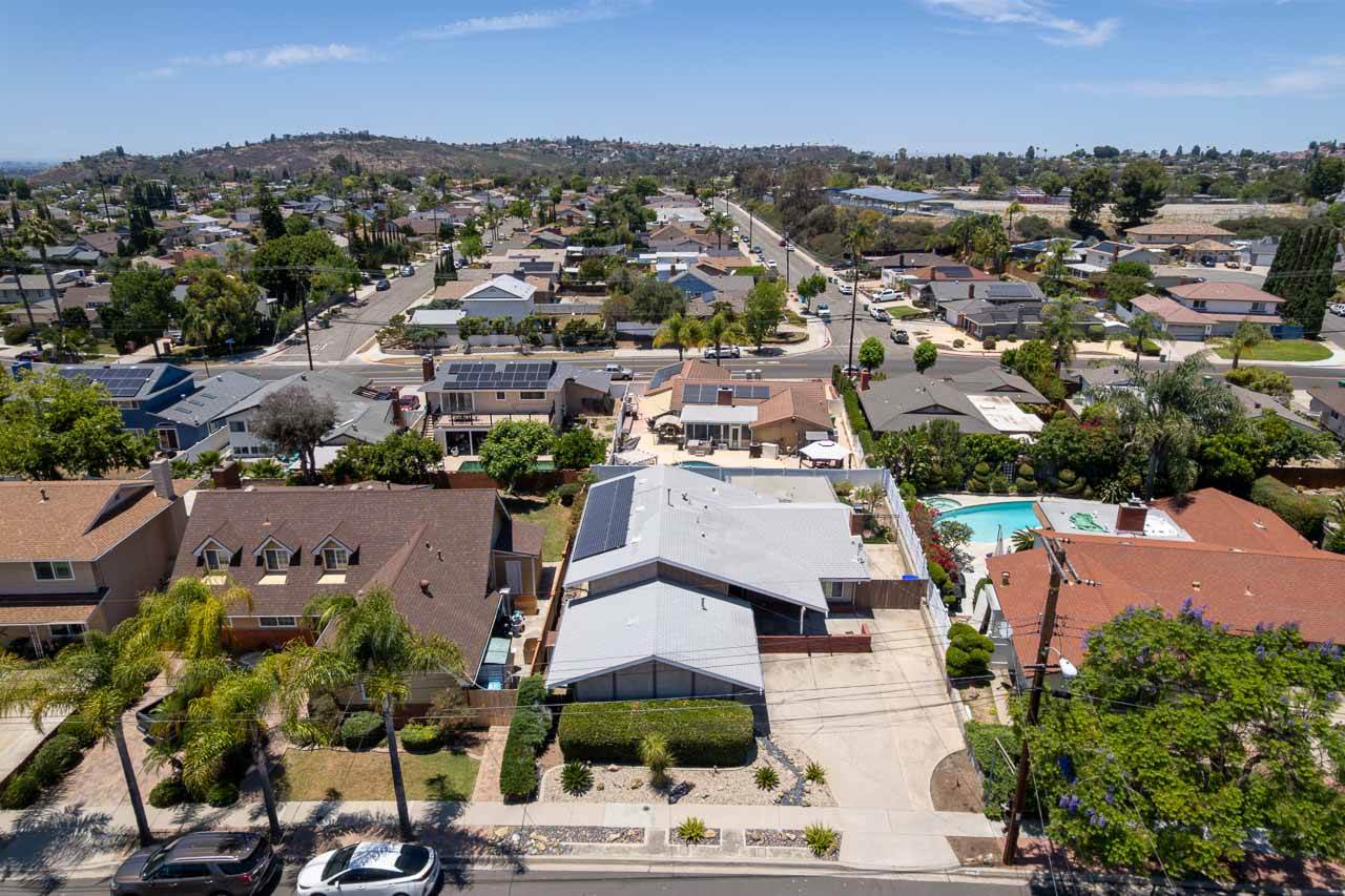 6248 Spruce Lake Ave, San Diego, CA 92119