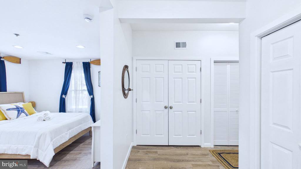 4 North Brighton Avenue, Atlantic City, NJ 08401