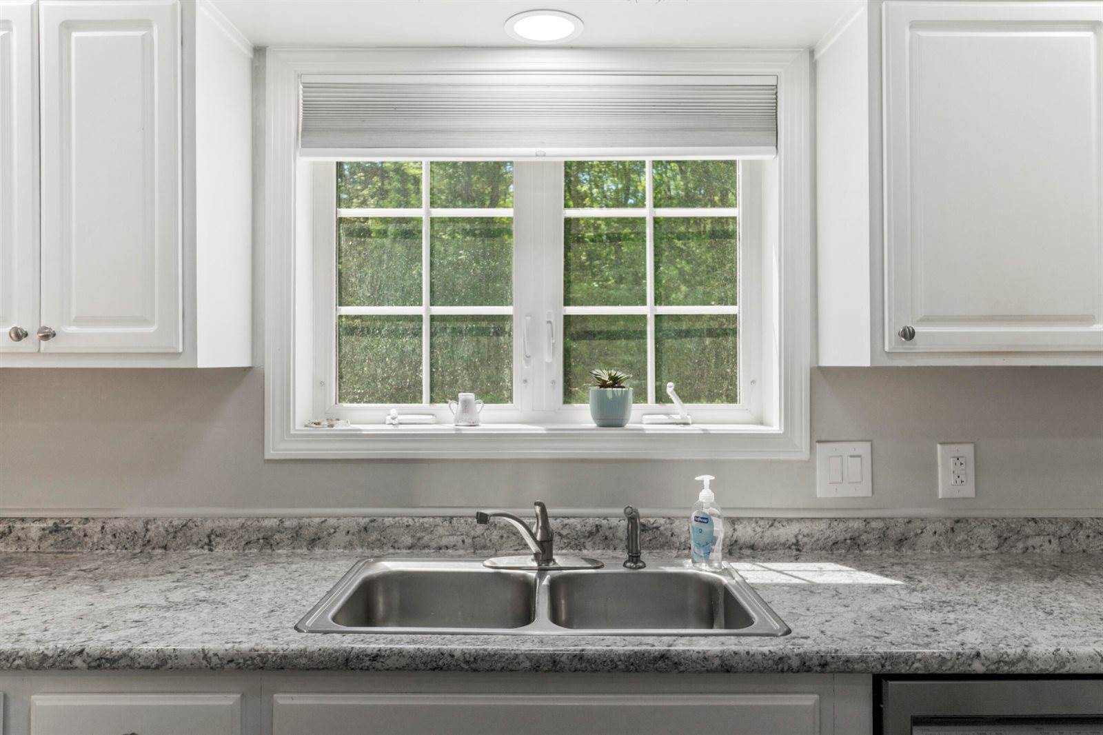 14 Lupine Circle, Brunswick, ME 04011
