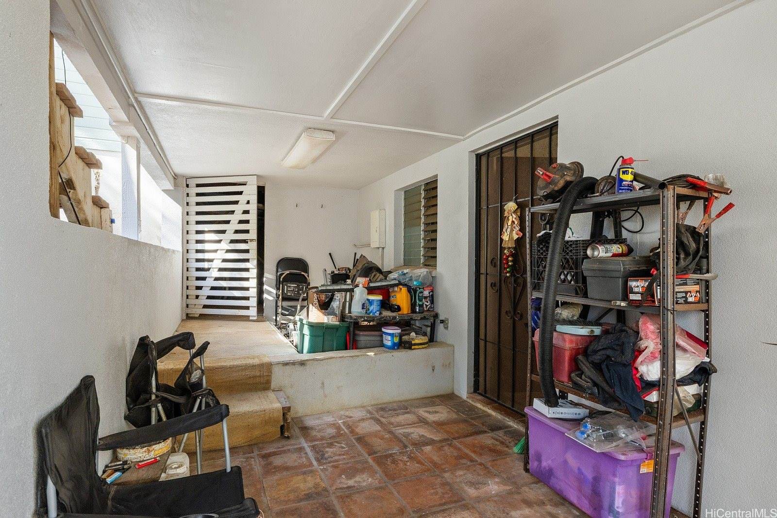1255 Koko Head Avenue, Honolulu, HI 96816