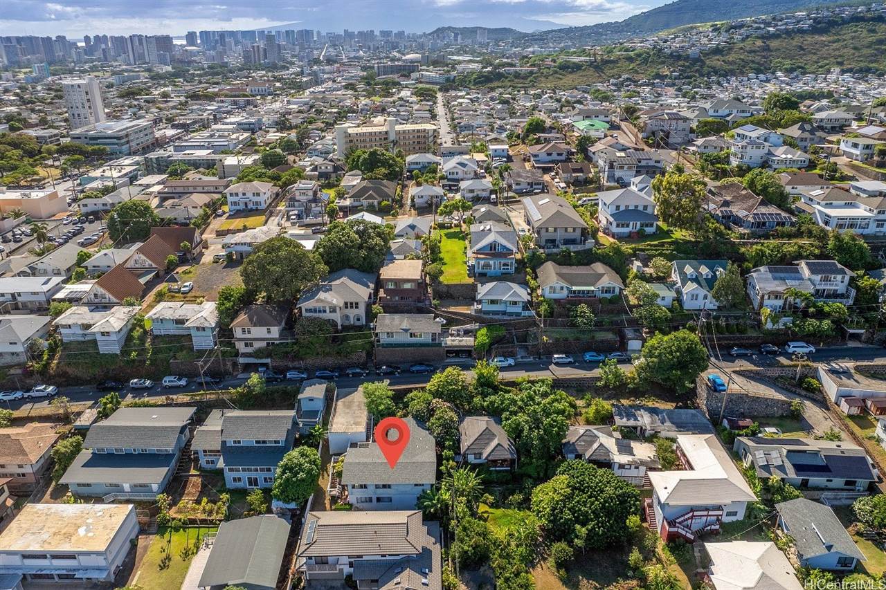 1255 Koko Head Avenue, Honolulu, HI 96816