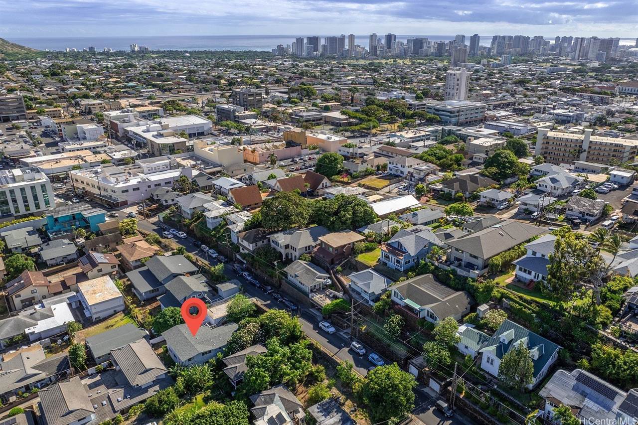 1255 Koko Head Avenue, Honolulu, HI 96816