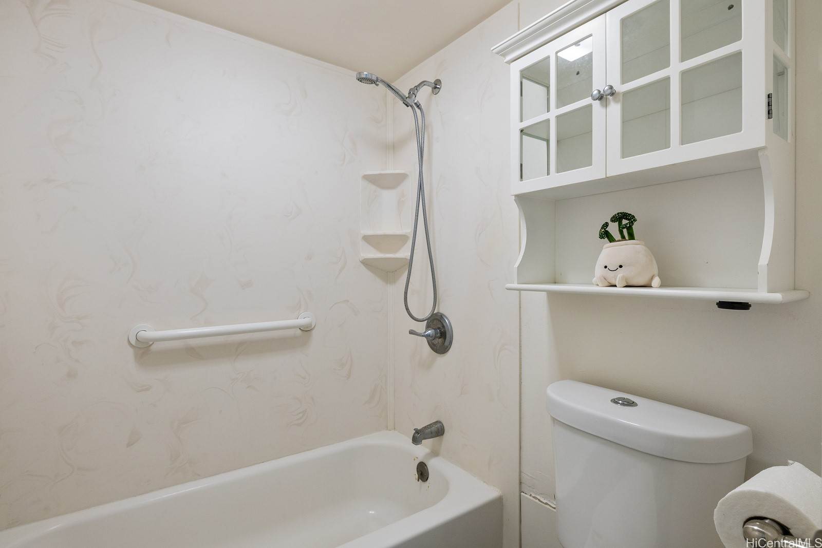 98-410 Koauka Loop, Aiea, HI 96701