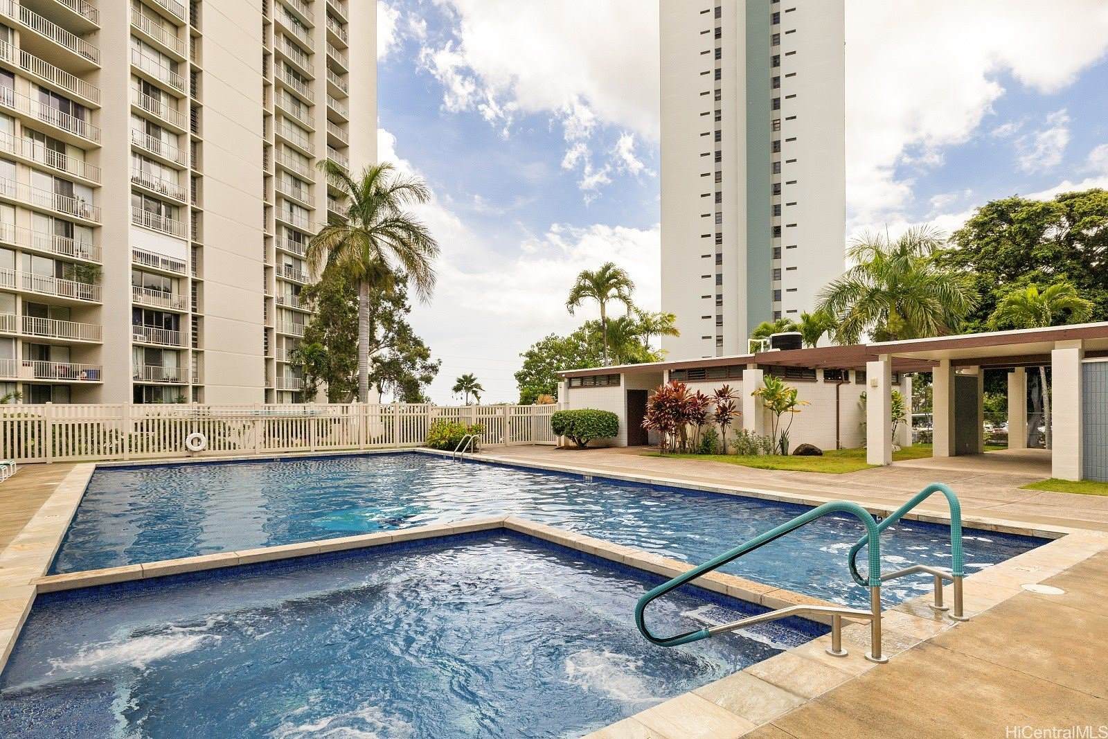 98-410 Koauka Loop, Aiea, HI 96701