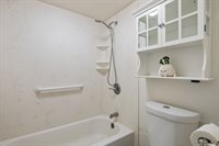 98-410 Koauka Loop, Aiea, HI 96701