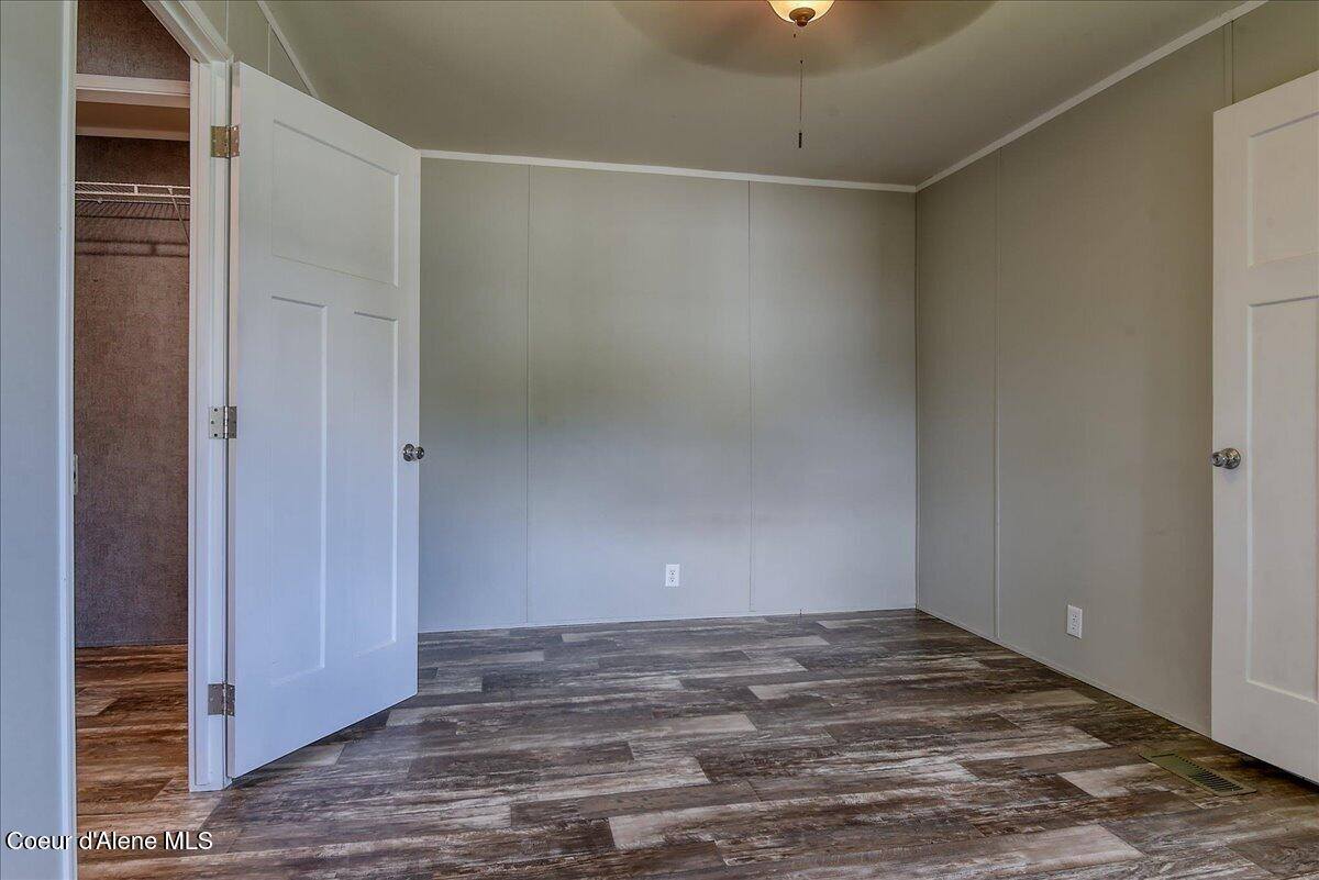 8747 North Starr Loop, Hayden, ID 83835