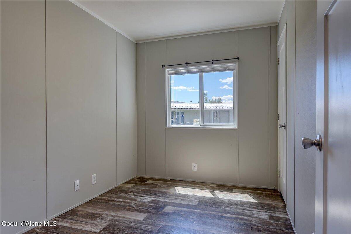 8747 North Starr Loop, Hayden, ID 83835