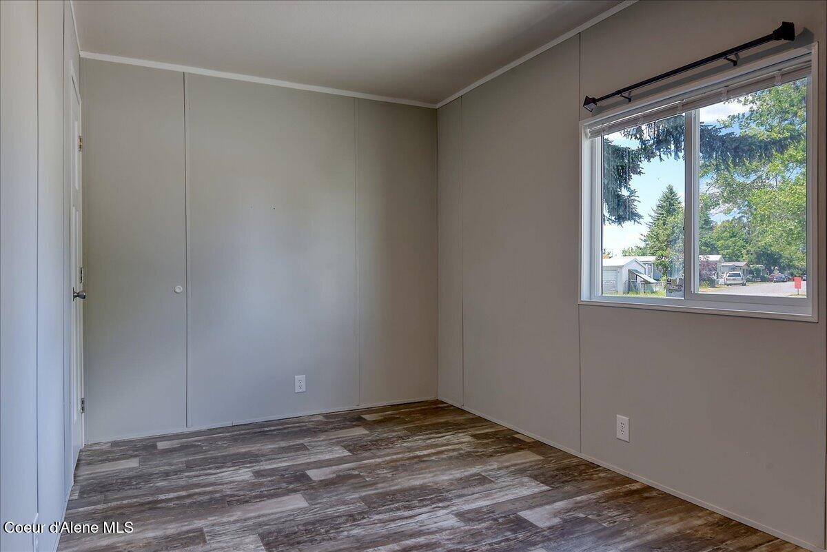 8747 North Starr Loop, Hayden, ID 83835