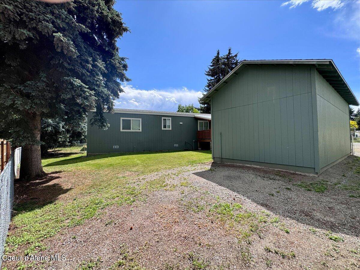 8747 North Starr Loop, Hayden, ID 83835