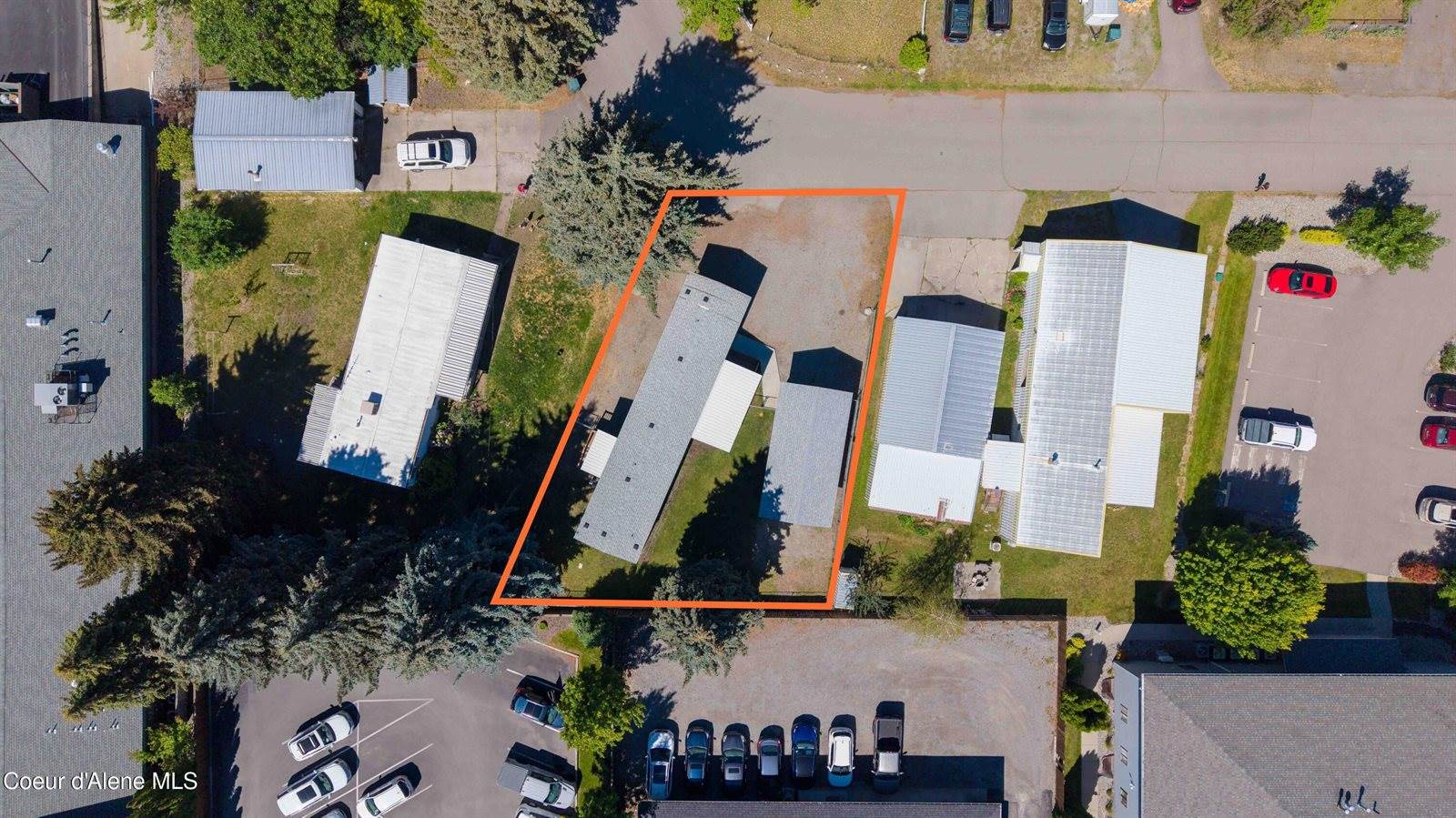 8747 North Starr Loop, Hayden, ID 83835
