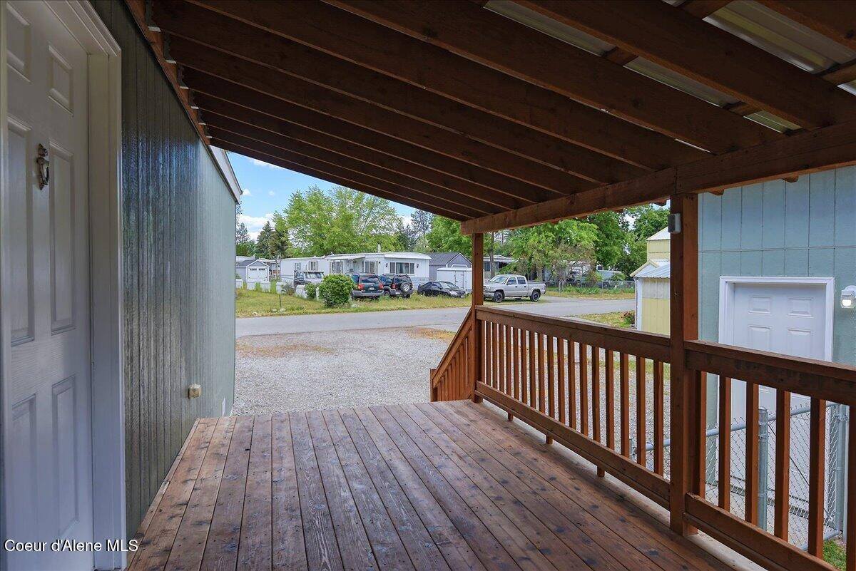 8747 North Starr Loop, Hayden, ID 83835