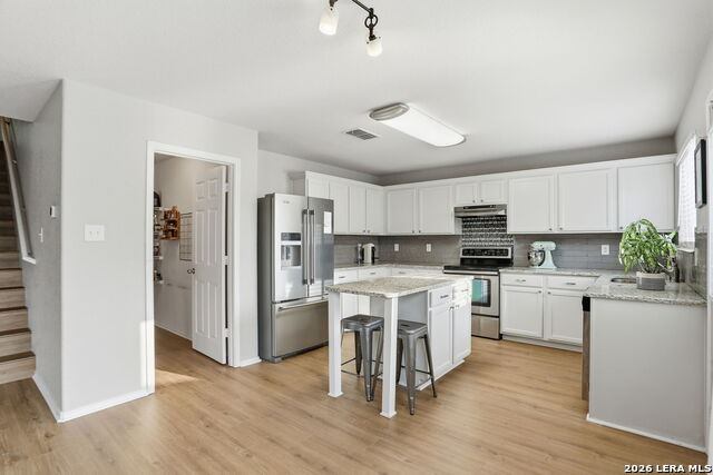 8111 Silver Grv, San Antonio, TX 78254