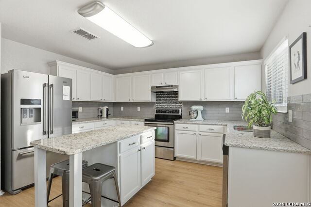 8111 Silver Grv, San Antonio, TX 78254
