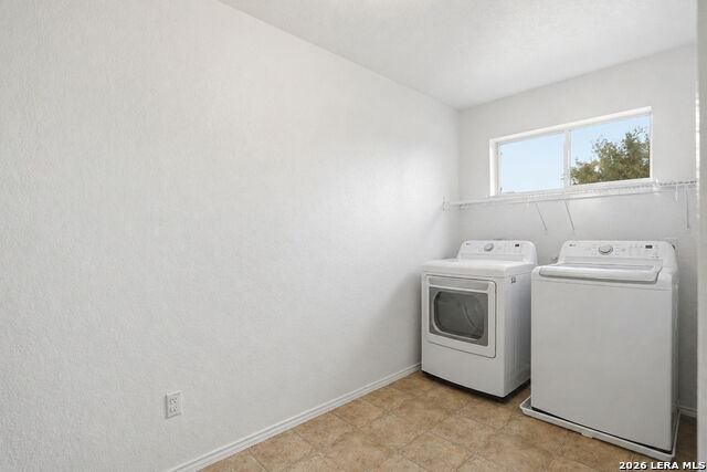 8111 Silver Grv, San Antonio, TX 78254