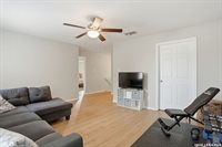 8111 Silver Grv, San Antonio, TX 78254