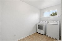 8111 Silver Grv, San Antonio, TX 78254