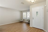 8111 Silver Grv, San Antonio, TX 78254