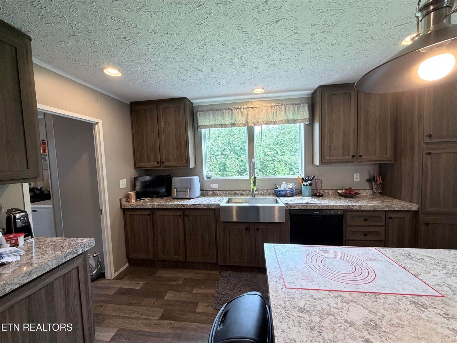 1344 Rayl Hollow Rd, Decatur, TN 37322