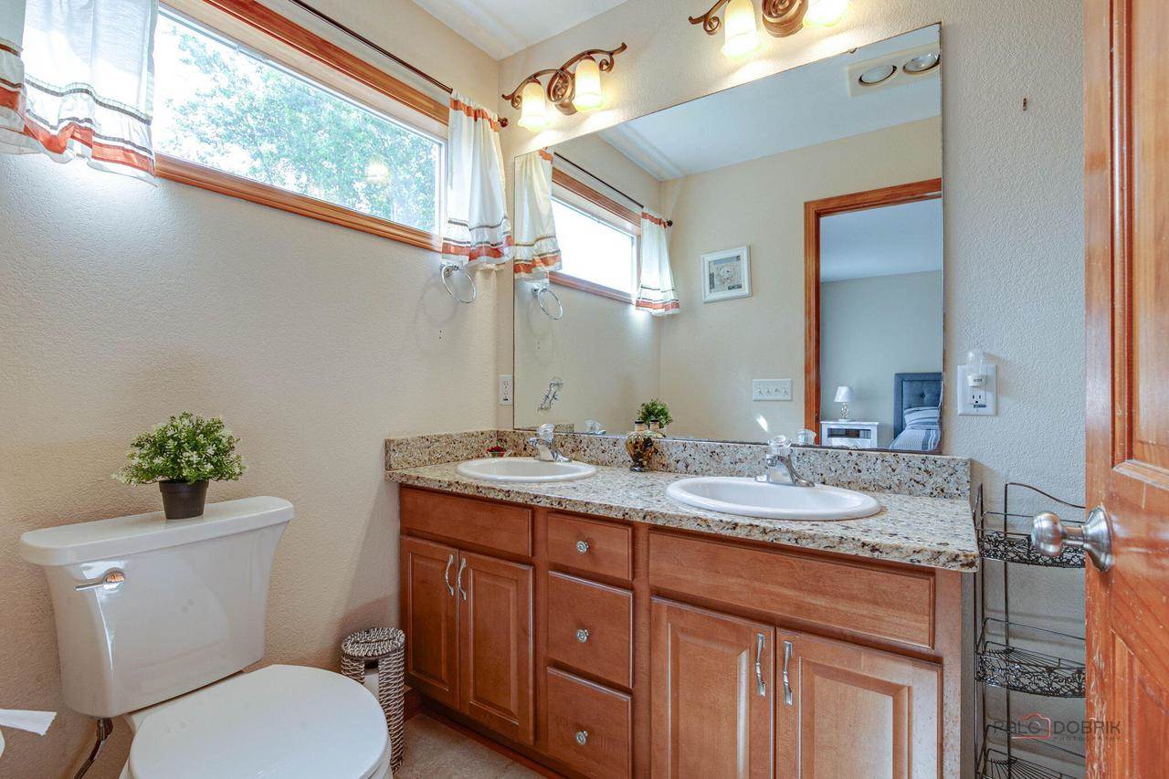 10059 Sheridan ROAD, Pleasant Prairie, WI 53158