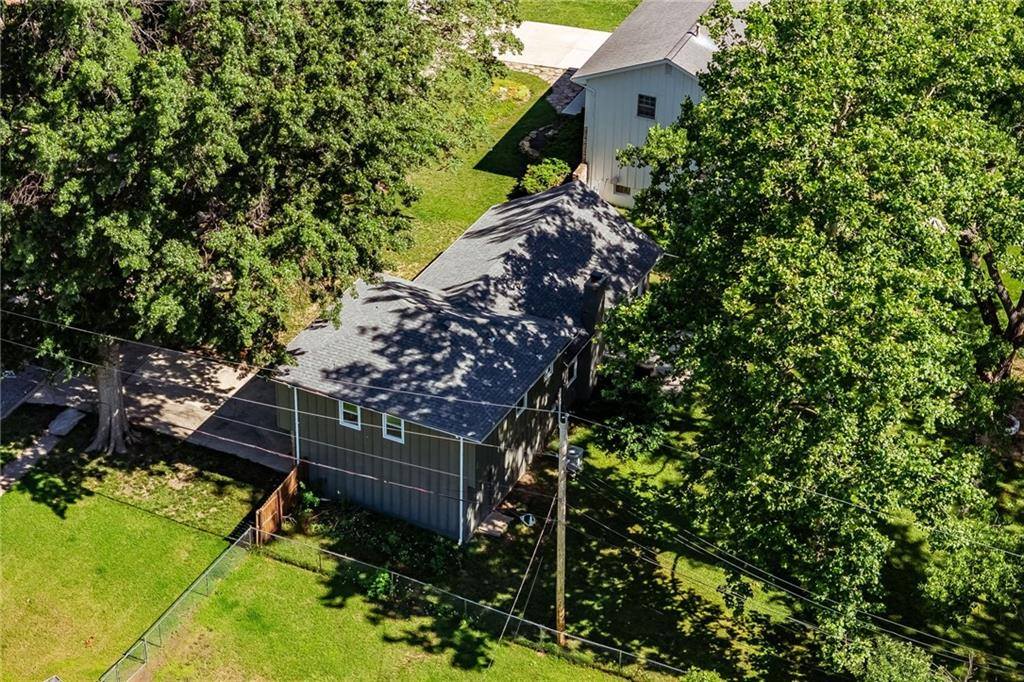12819 Cambridge Avenue, Grandview, MO 64030