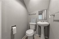 12819 Cambridge Avenue, Grandview, MO 64030