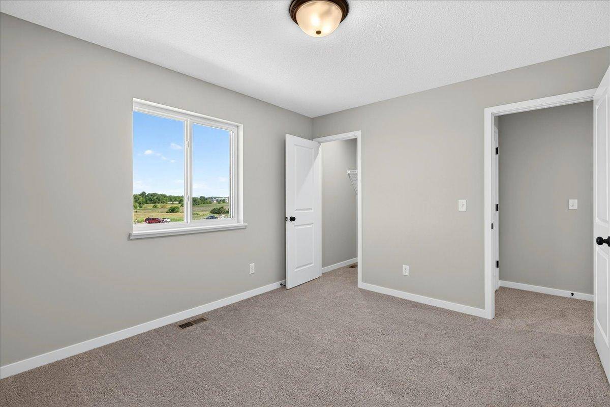 3135 Jandura Avenue NE, Saint Michael, MN 55376