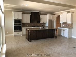 3918 Eskew Drive, College Station, TX 77845
