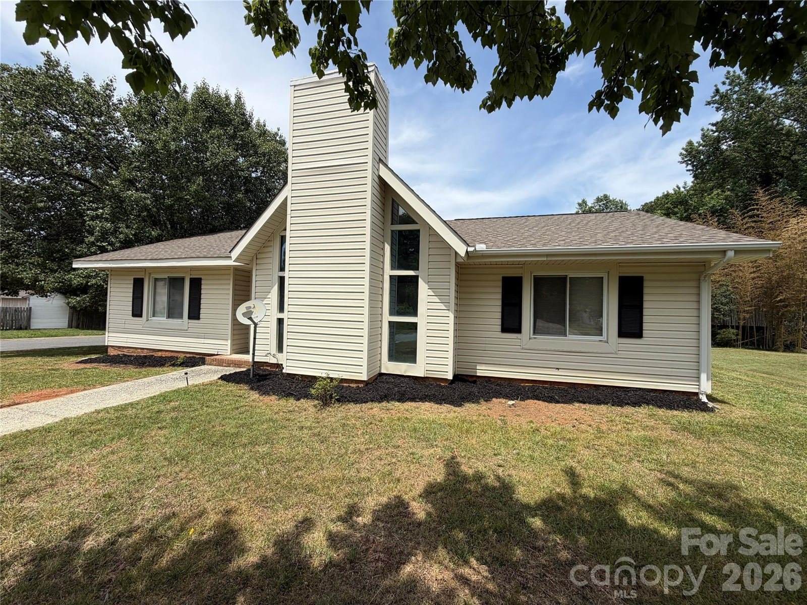 2530 Dion Avenue, Charlotte, NC 28212