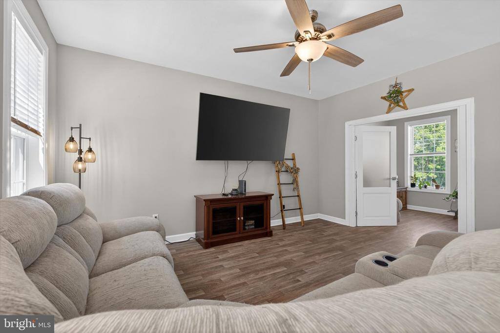 255 Kinneman Road, Abbottstown, PA 17301
