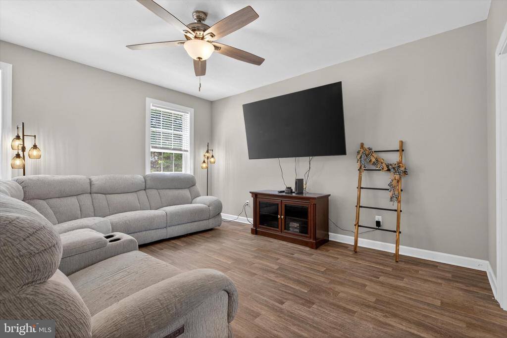 255 Kinneman Road, Abbottstown, PA 17301