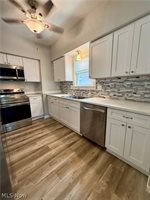 1650 Elbur Avenue, Lakewood, OH 44107