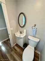 1650 Elbur Avenue, Lakewood, OH 44107
