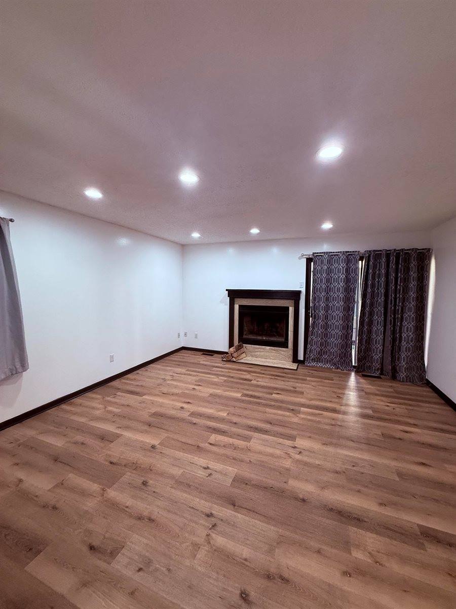 2405 South Capri #1106, Wichita, KS 67210