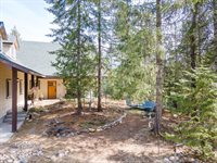 762 Geenen Rd., Cocolalla, ID 83813