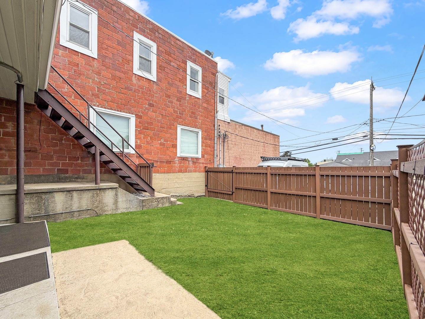 113 West Railroad Street, Lena, IL 61048
