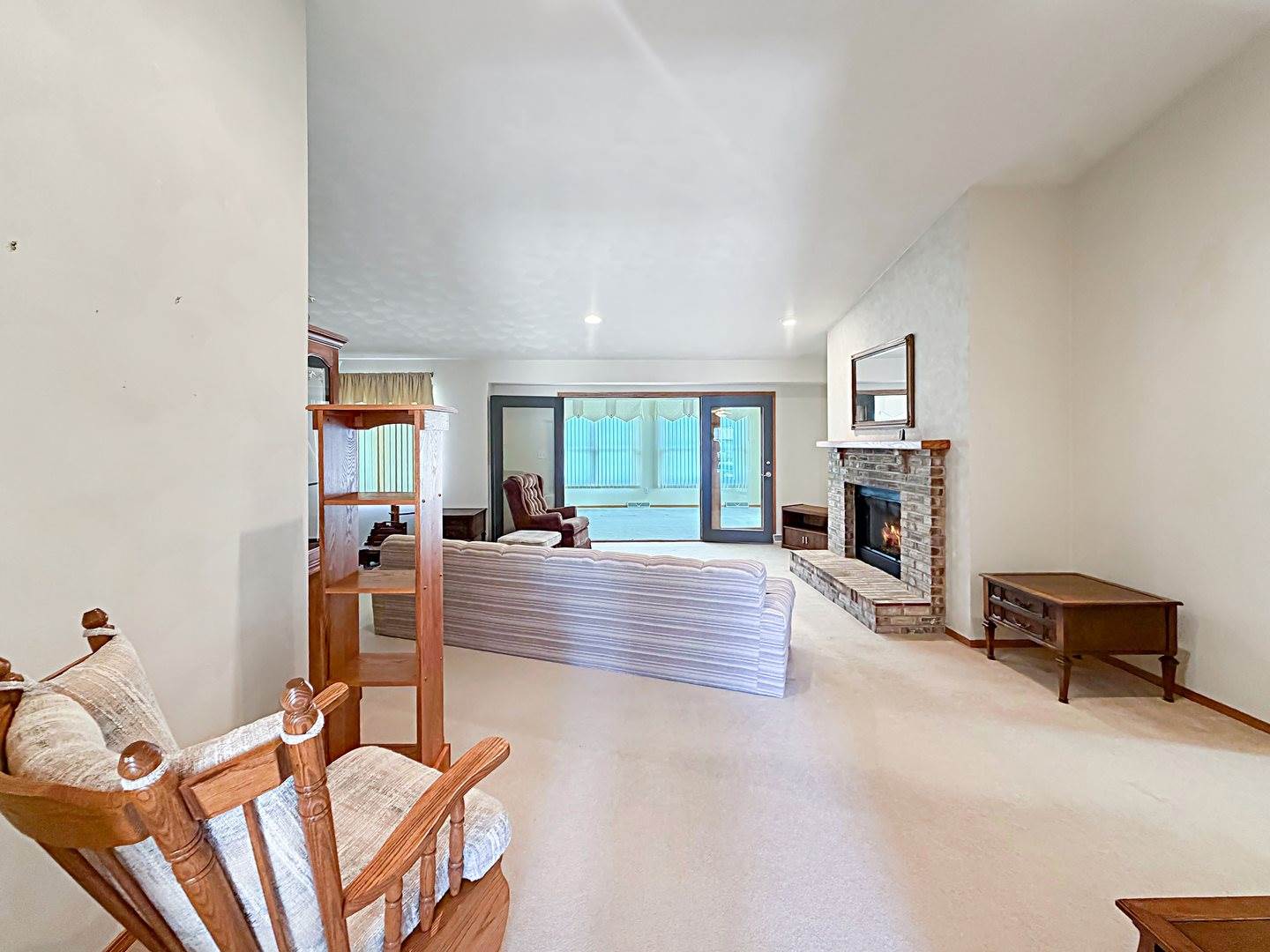 1909 Comanche Court, Freeport, IL 61032